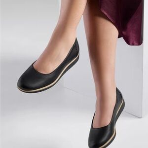 Naturalizer Soul Classic Black Women's Idea Ballet Flat